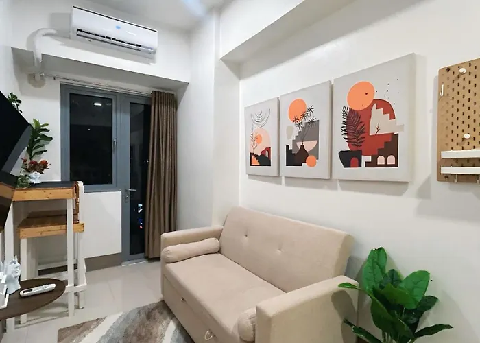Cozy Luxe With Netflix At Fame